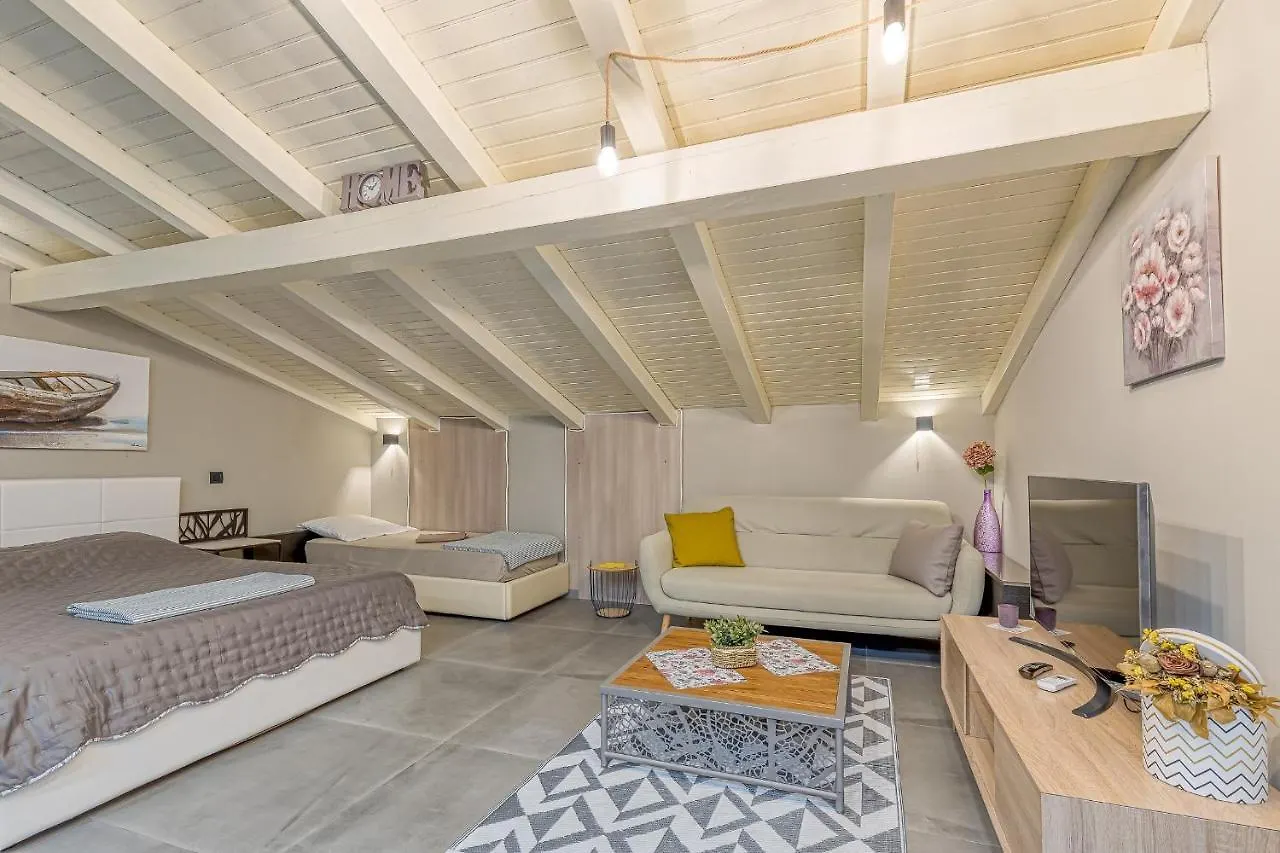 Apartments Noel 冯塔纳 招待所
