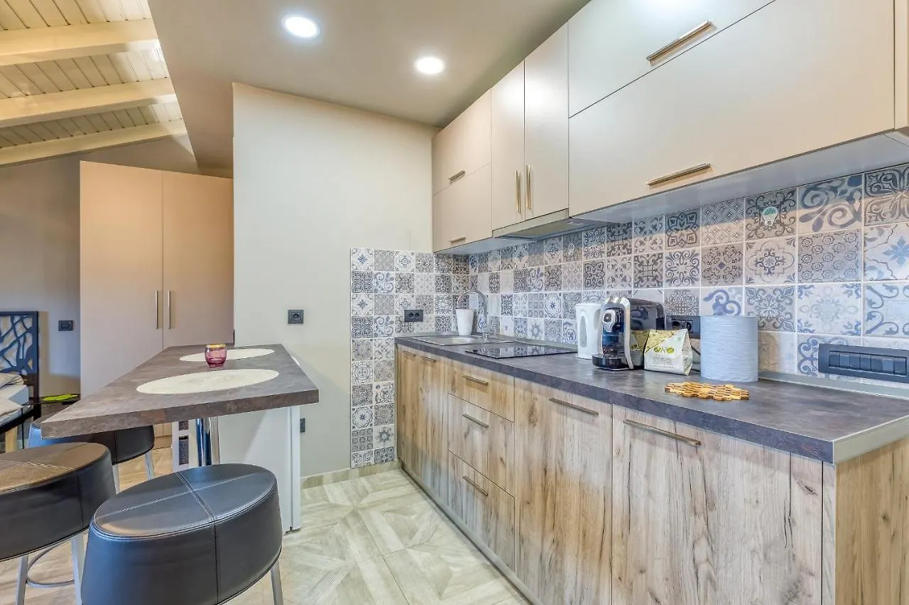 Guest house Apartments Noel Funtana Croatia